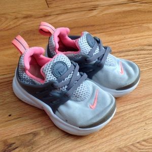 Toddler Nike presto size 7c